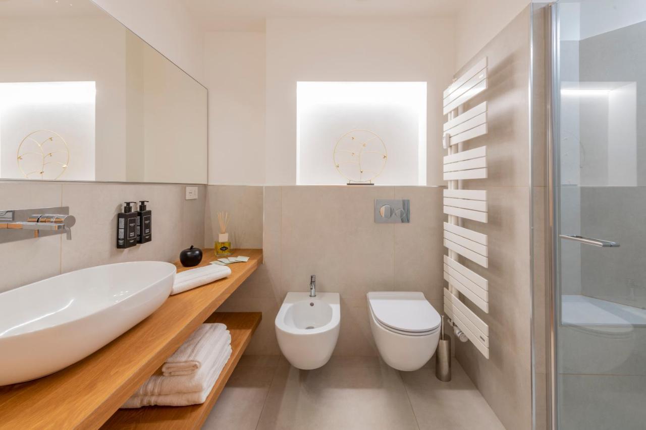 Milan Royal Suites Duomo Milão Exterior foto