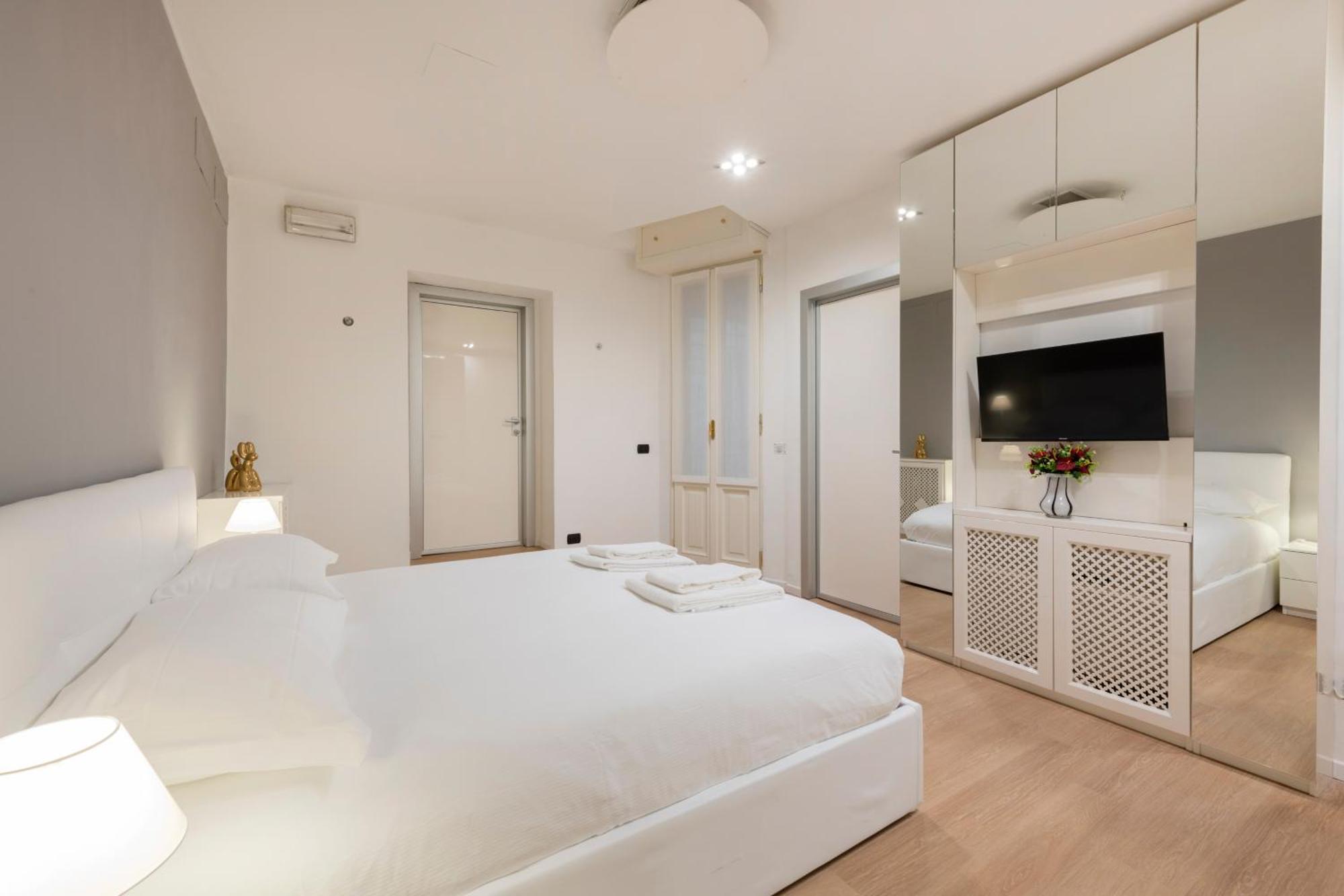 Milan Royal Suites Duomo Milão Exterior foto